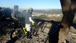 à la table d'orientation au dessus de Carnoux