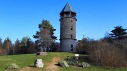 Violay, Mont Boussuivre, Tour Matagrin (1004 m)
