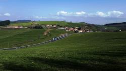 Vue sur le Col du Pin Bouchain (760 m)