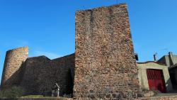 Villerest, vieux bourg, les remparts
